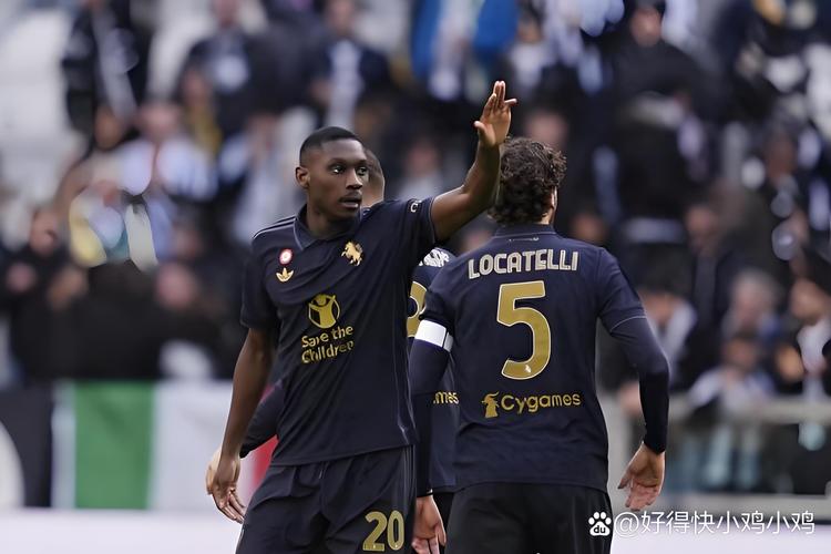 跟队友撞了! 弗兰克:穆阿尼训练中和萨尔撞到伤了,将缺战比赛