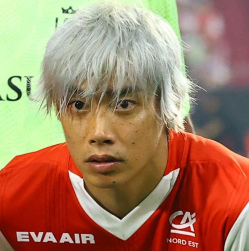 替补2助攻助球队逆转,官方:伊东纯也当选日本3-2巴西全场最佳