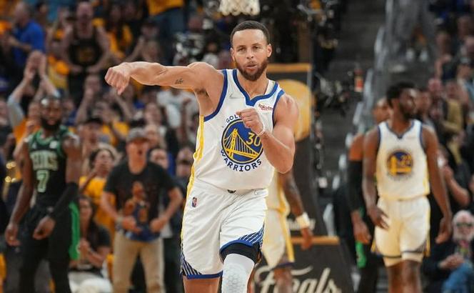 选择第5名首发标准？乌度卡：会根据对手调整 更重要是阵容稳定性