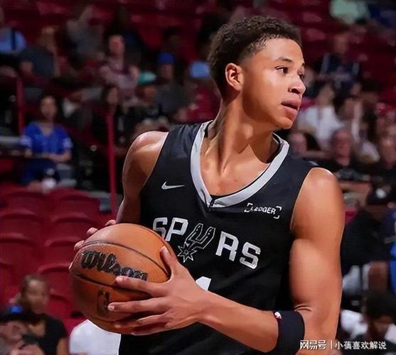 乌度卡:泰特参加完整训练 芬尼-史密斯还未确定具体复出时间