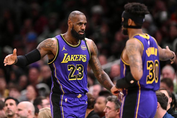 对阵湖人爆砍35分7板9助!名记:太阳已经裁掉了贾里德-巴特勒