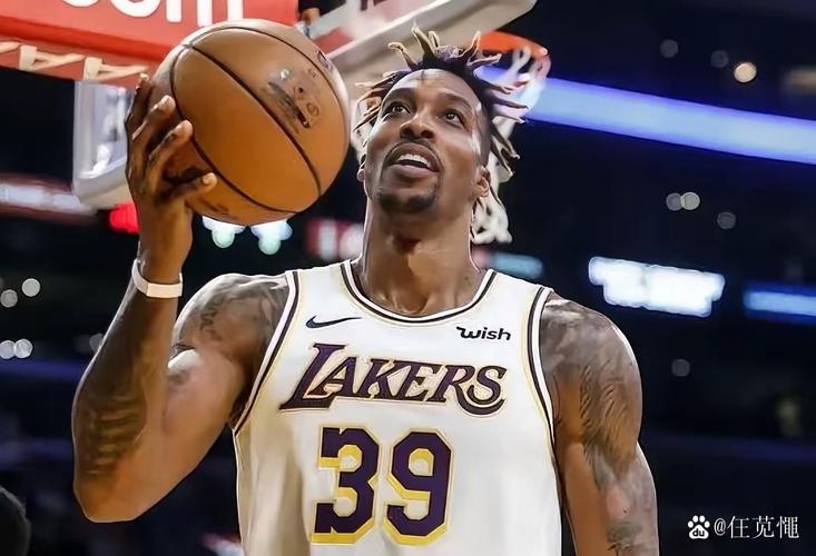 霍华德:湖人夺冠后应长留卡鲁索和波普&签回考辛斯 这样尚可一战