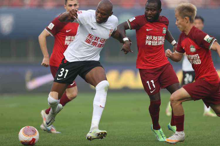 媒体人谈中超球队亚冠尴尬处境:若赛程不特殊安排,尴尬恐会延续