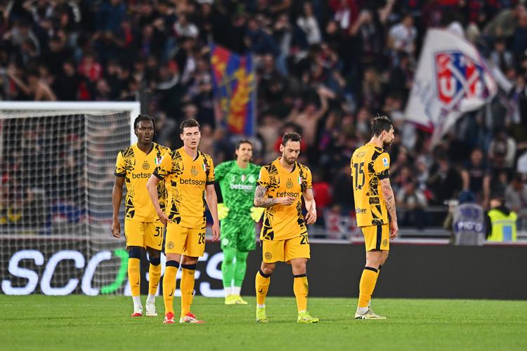 主力+NO.1🤔巴萨租来的拉师傅12场全勤造11球,3000万可选买断