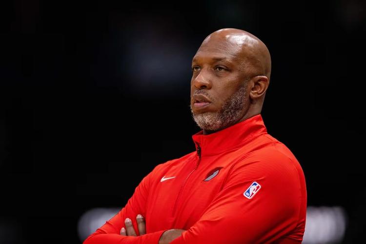 媒体人:比卢普斯的职业生涯估计完了 不知道对瀚森来说是福是祸