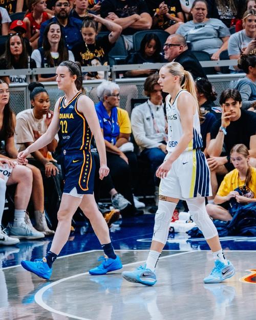 两位WNBA强援!山东女篮官宣外援玛雅-考德威尔和林赛-艾伦加盟