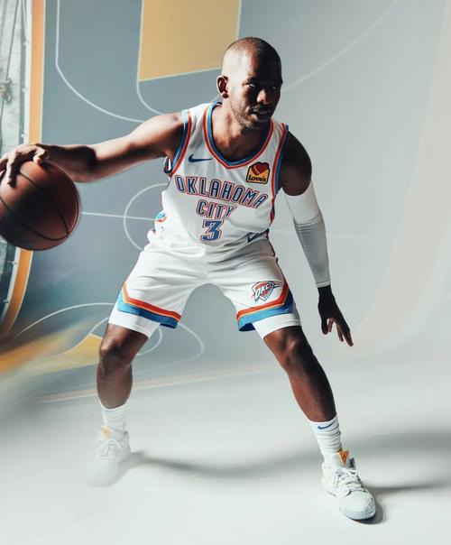 里弗斯谈科尔-安东尼：隆多也一直在帮他 他是出色传球手优秀控卫