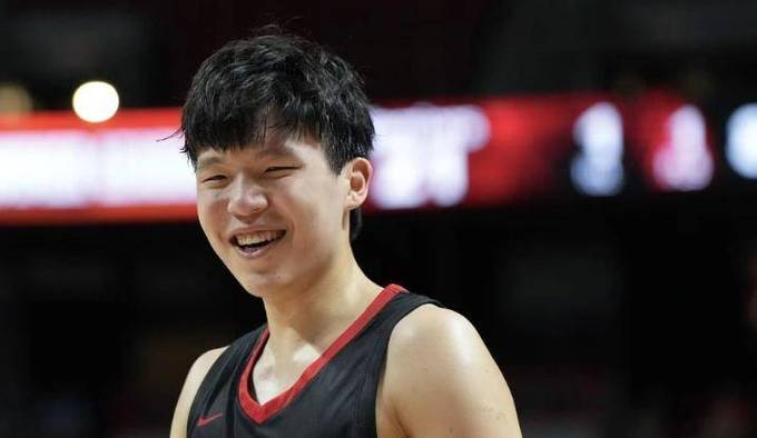 成功不是固定公式 成长不是一条直线 别急着把“杨瀚森们”推下山