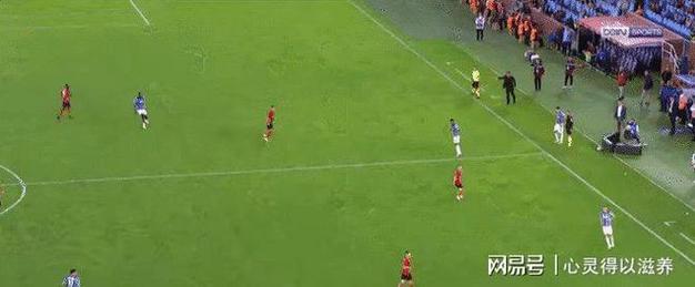 土超纳堵墙！奥纳纳神勇连扑全场5扑救评分最高，零封加拉塔萨雷