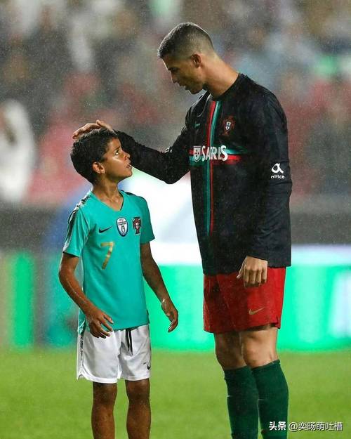 如父如子！3战全胜打进1球，迷你罗助葡萄牙夺得U16联合会杯冠军