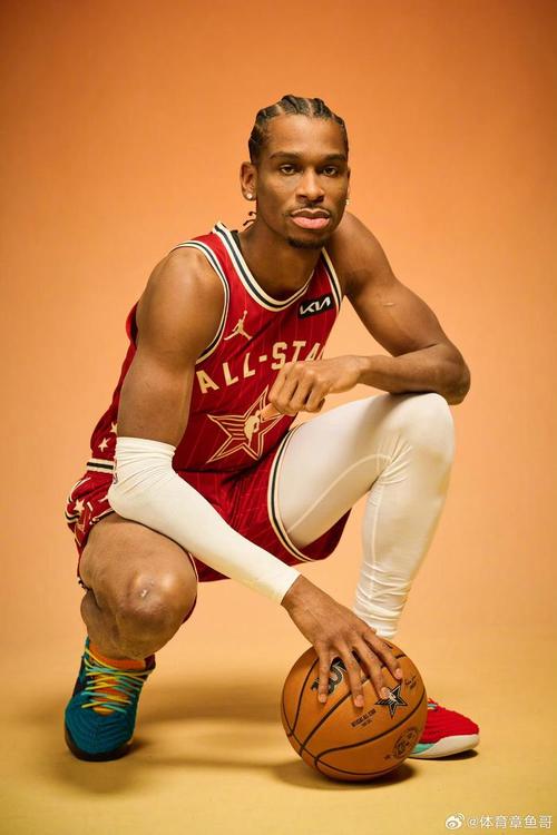 张佳玮:077文班马克西凶猛是季初新故事 字约SGA老MVP仍稳如磐石