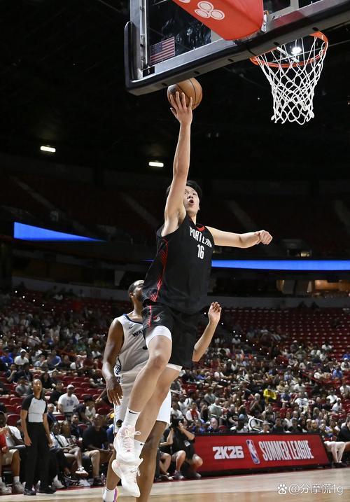 2分2板1助!韩乔生:杨瀚森上半场还行 下半场拉了 还得多练啊