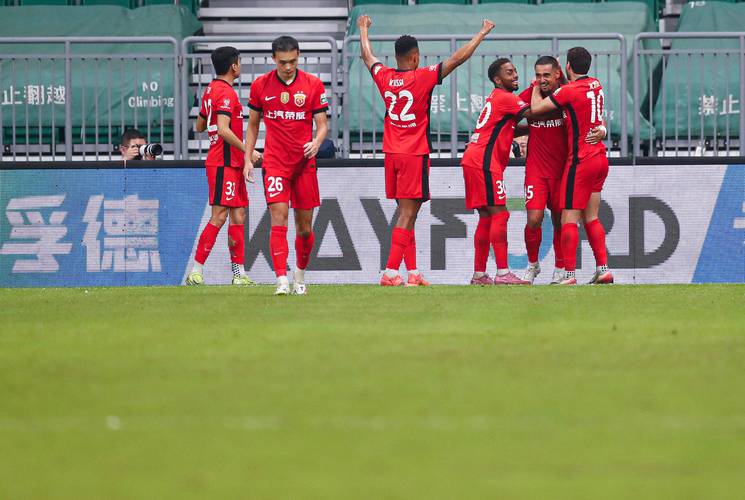 三连冠！中超最终积分榜：海港力压申花夺冠，梅州亚泰降级