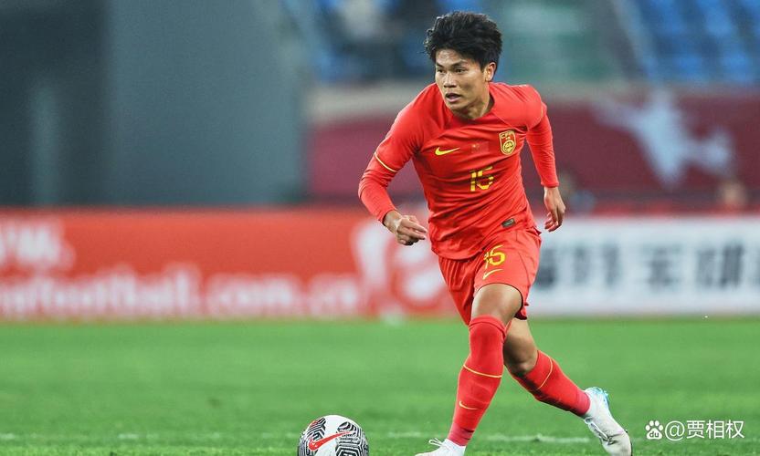 蒯纪闻:没想到生涯第一年就能拿冠军;未来海港队是非常有希望的