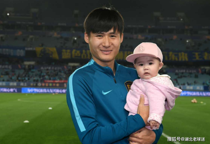 李帅发文：尊敬的四星球迷们，每一个冠军都是我们一起拿到的