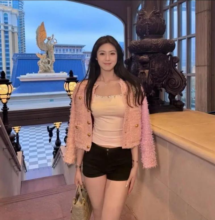 媒体人：终于投进三分 对林葳来说会很好地提升自信心