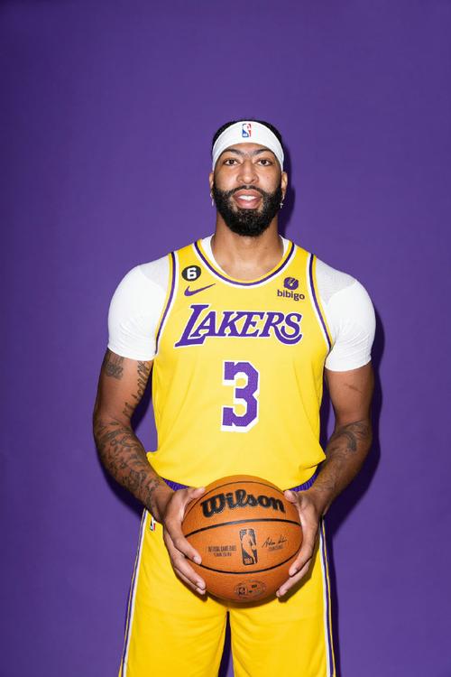 剩3年1.7537亿~名记：若浓眉被交易 预计他和团队将寻求提前续约