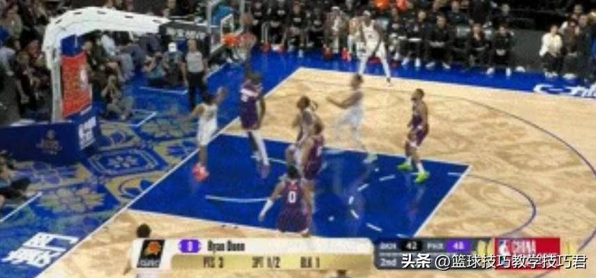 详细阅读:摧枯拉朽!扎威直冲内线 起飞力压庄神暴力隔扣 摧枯拉朽!扎威直冲内线 起飞力压庄神暴力隔扣