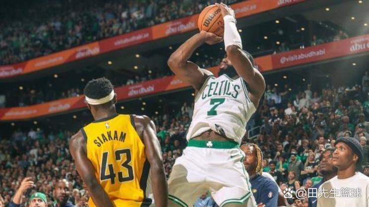 详细阅读:攻防俱佳!米勒5记三分拿下27分5板1助3帽 攻防俱佳!米勒5记三分拿下27分5板1助3帽